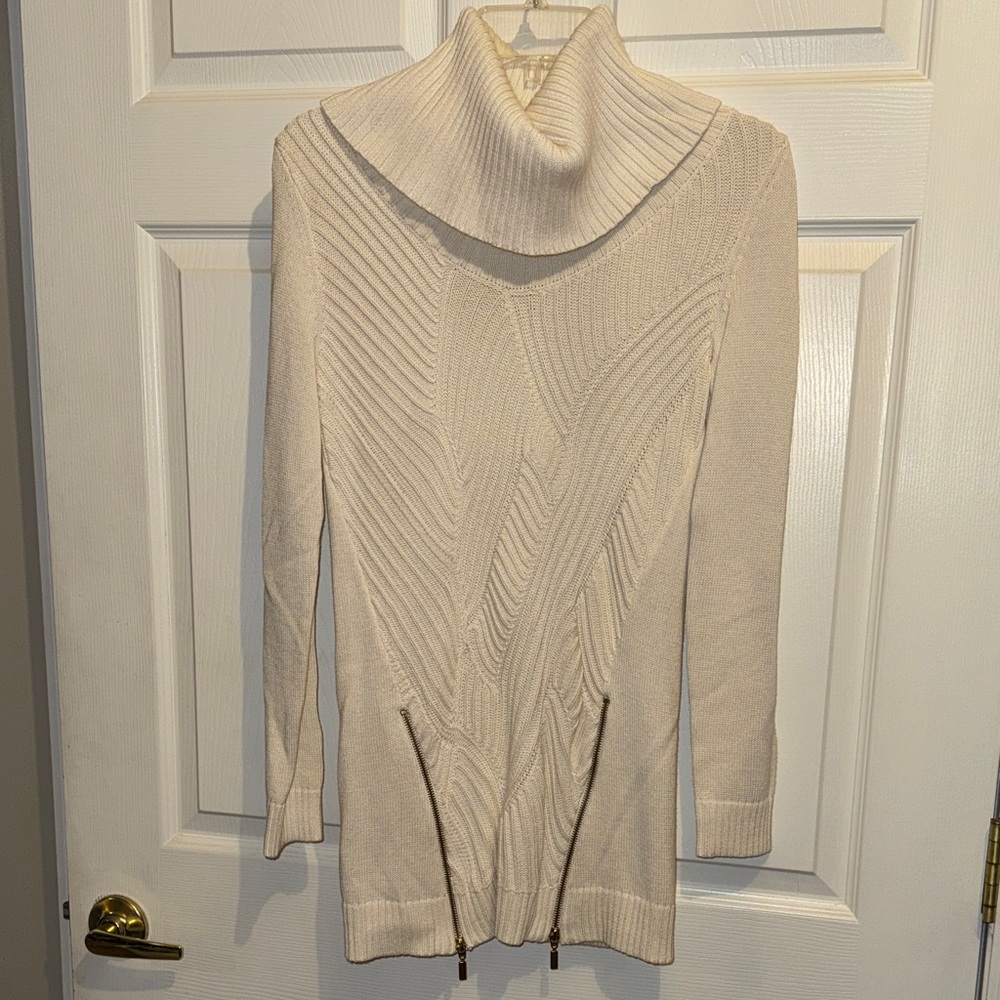 Women’s INC International Concepts Cream Cowl Neck Sweater Size Small
